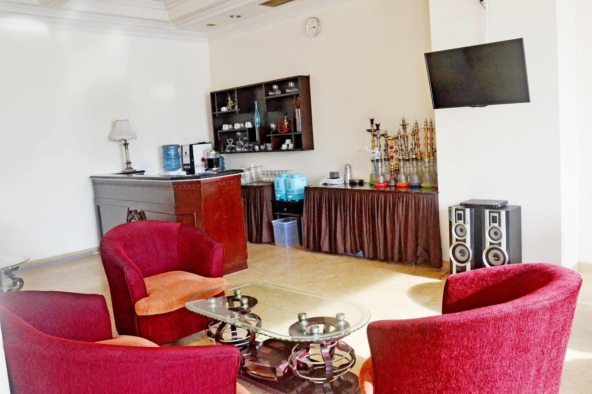 Zen Rooms Sultan Iskandar Muda Surabaja Zewnętrze zdjęcie